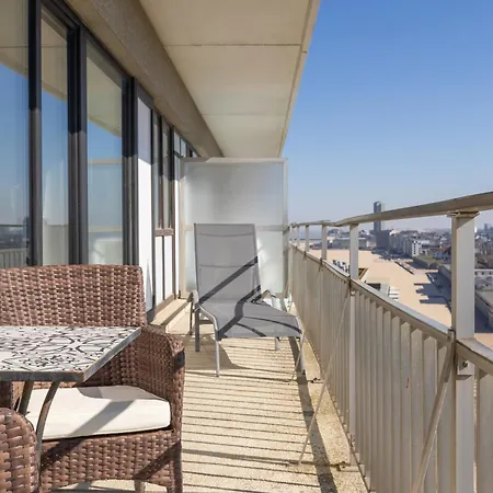 Lecomte Apartment Ostend